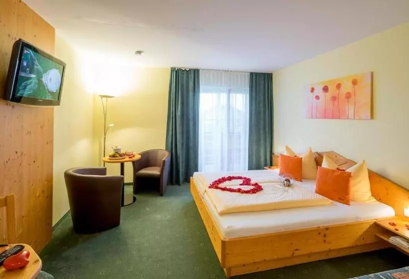 Comfort room with balcony, Garni Oasis Loipersdorf