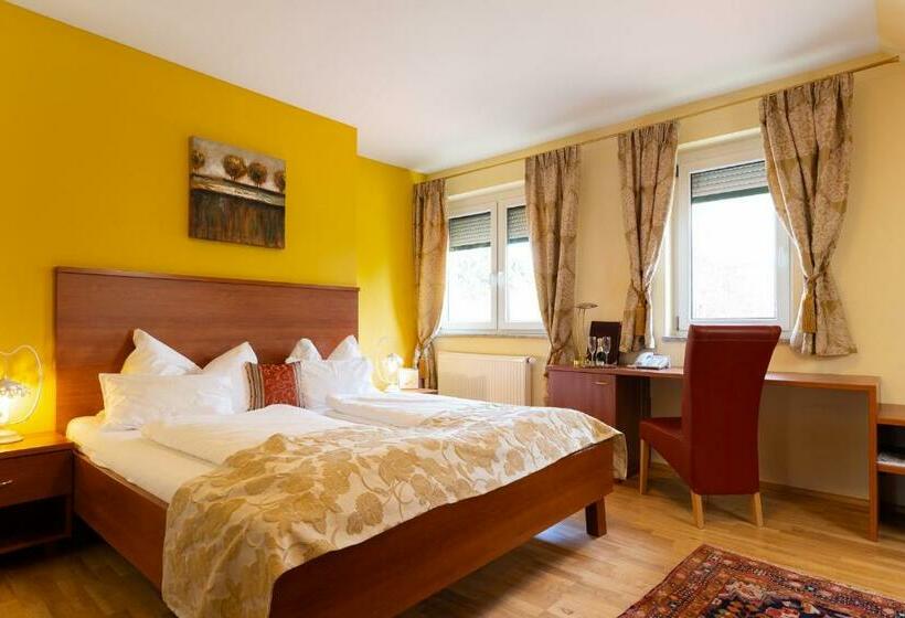 חדר סטנדרט, Garni Pölzl