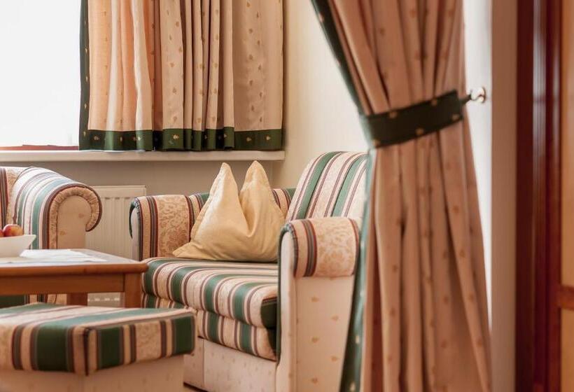 デラックスジュニアスイート, Alpina Deluxe