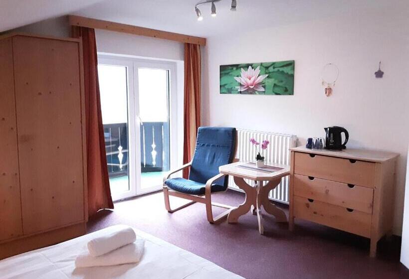 带3个卧室的豪华公寓, Apartment House Seerose