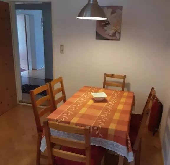 １ベッドルームのスーペリアアパートメント, Apartment House Seerose