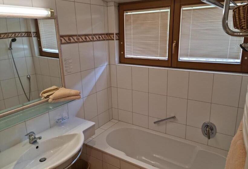 חדר סטנדרט, Bergkristall