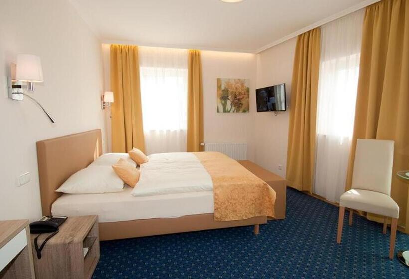 スタンダードルーム, Biedermeier Hof