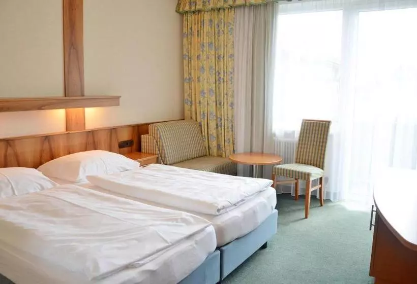 Standard-huone Parveke, Gasthof Pension Grüner Anger