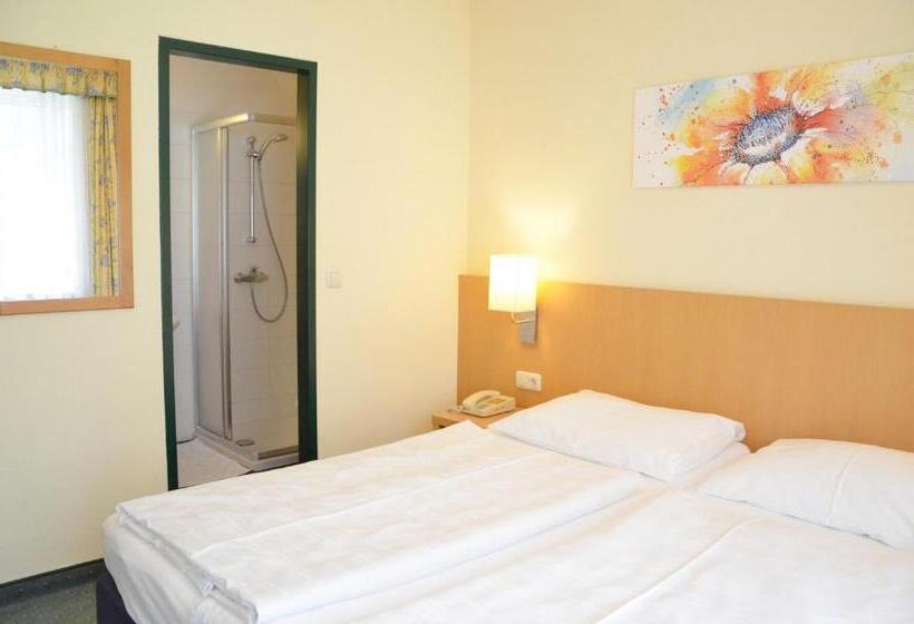 バルコニー付きスタンダードルーム, Gasthof Pension Grüner Anger