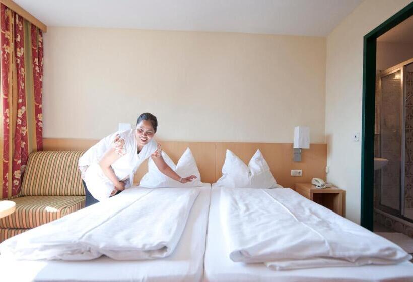 バルコニー付きスタンダードルーム, Gasthof Pension Grüner Anger