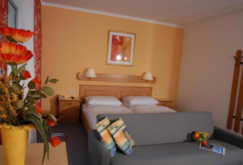 标准间带阳台, Gasthofladen Schneeweiss