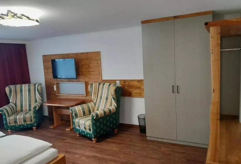 Deluxe Room, Gasthofladen Schneeweiss