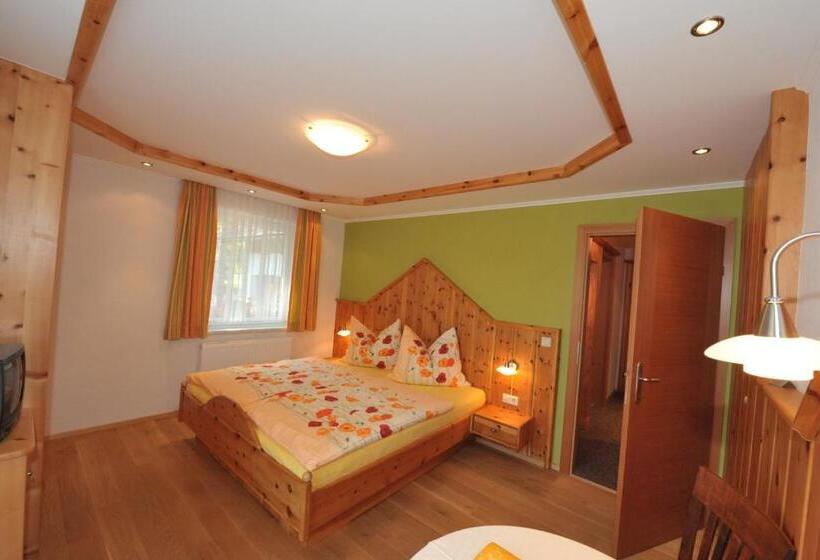 标准间, Haus Helga