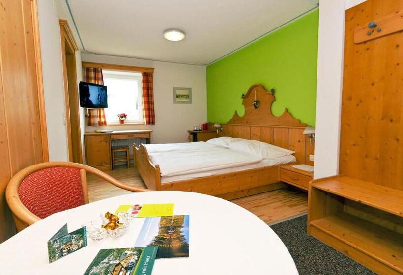 标准间, Haus Helga