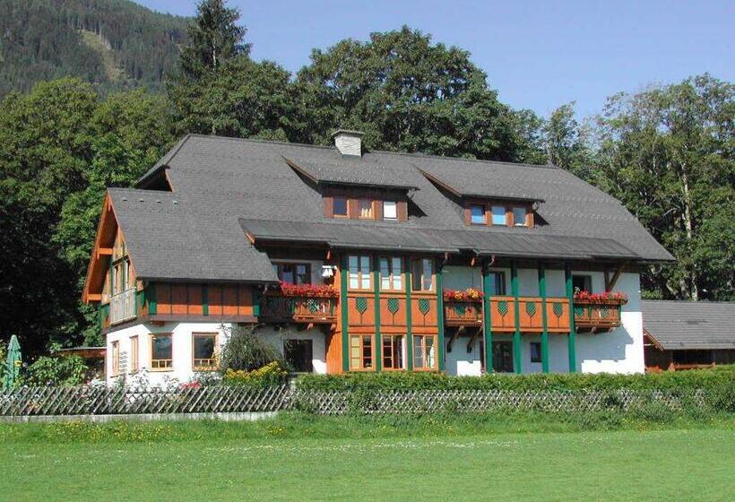 带2个卧室的高级公寓, Haus Helga