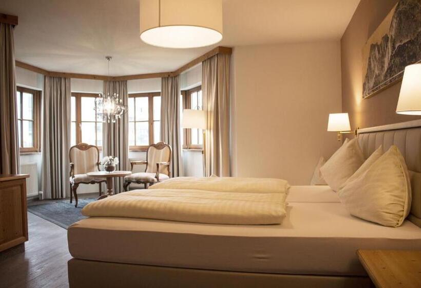 주니어 스위트, Munde