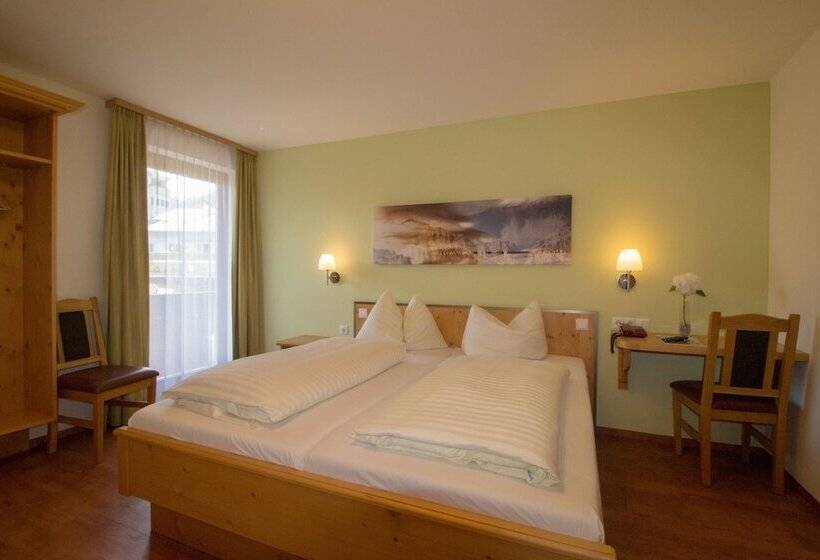 클래식 룸, Munde