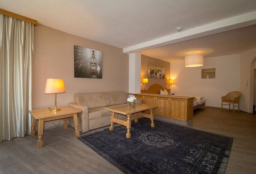 주니어 스위트, Munde