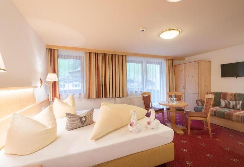 Quarto Comfort, Pinzger Tux