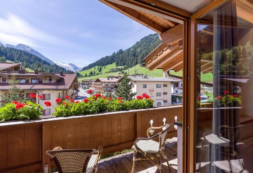 Quarto Comfort, Pinzger Tux