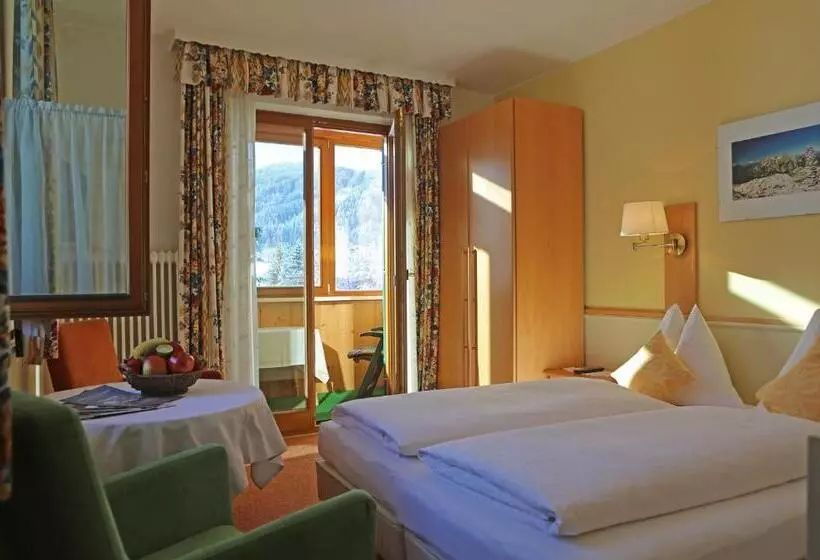 Classic Room with Views, Restaurant Gosauerhof