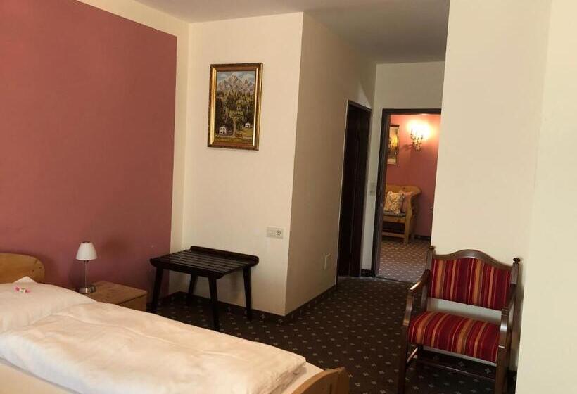 スタンダードルーム, Landgasthof Santner