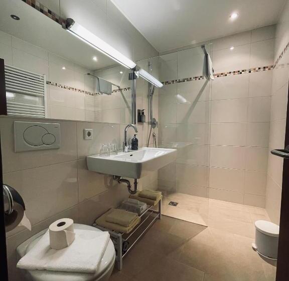 スタンダードルーム, Landgasthof Santner