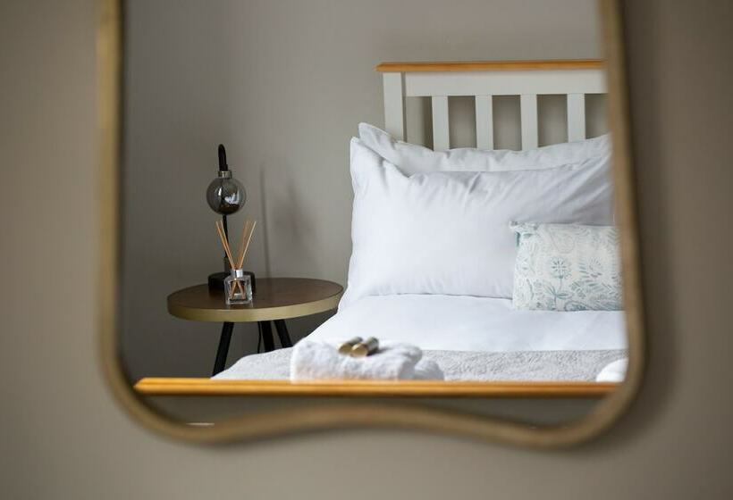 בית, חדר שינה 1, Lock Keepers Cottage Detached House In The City