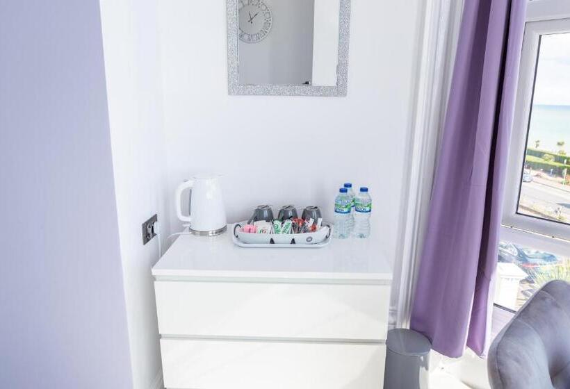 חדר סופריור לשלושה עם נוף לים, The Halcyon