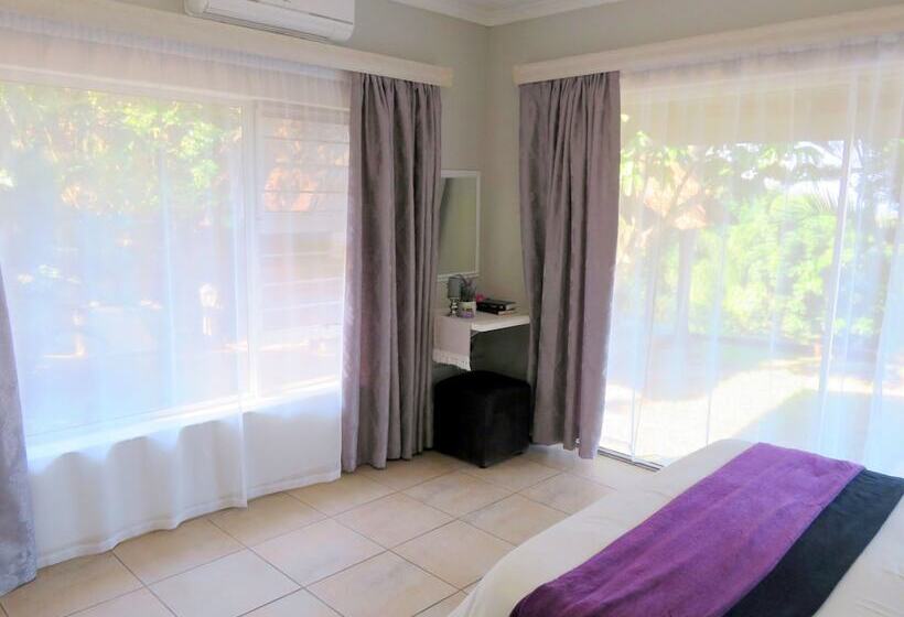 家庭公寓, Little Eden St Lucia