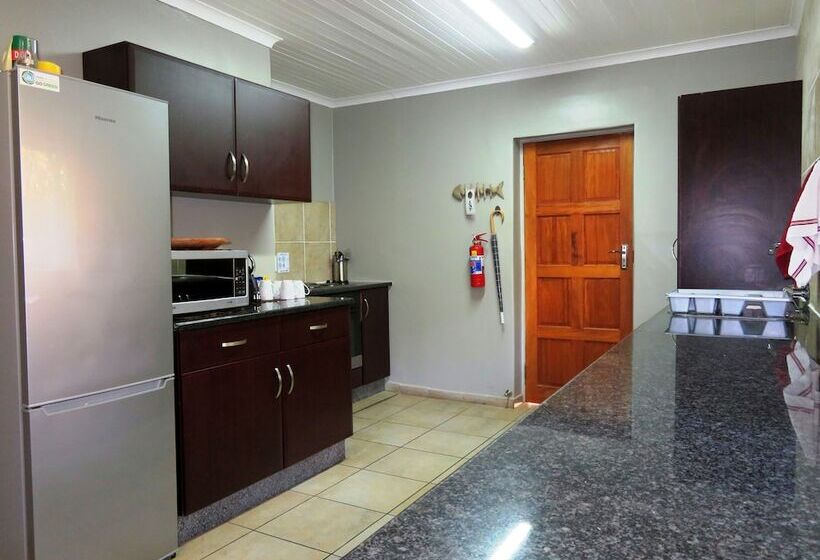 Семейные Апартаменты, Little Eden St Lucia