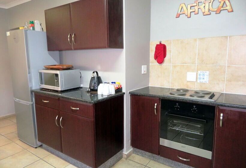 家庭公寓, Little Eden St Lucia