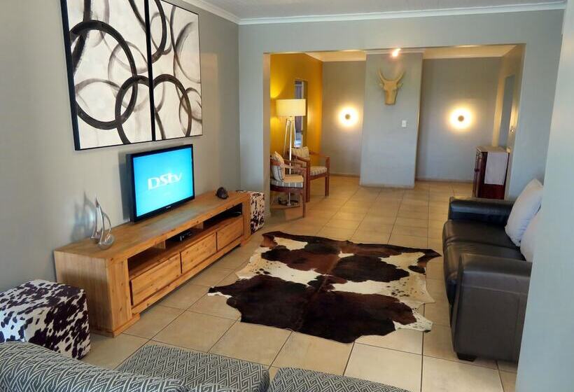 家庭公寓, Little Eden St Lucia