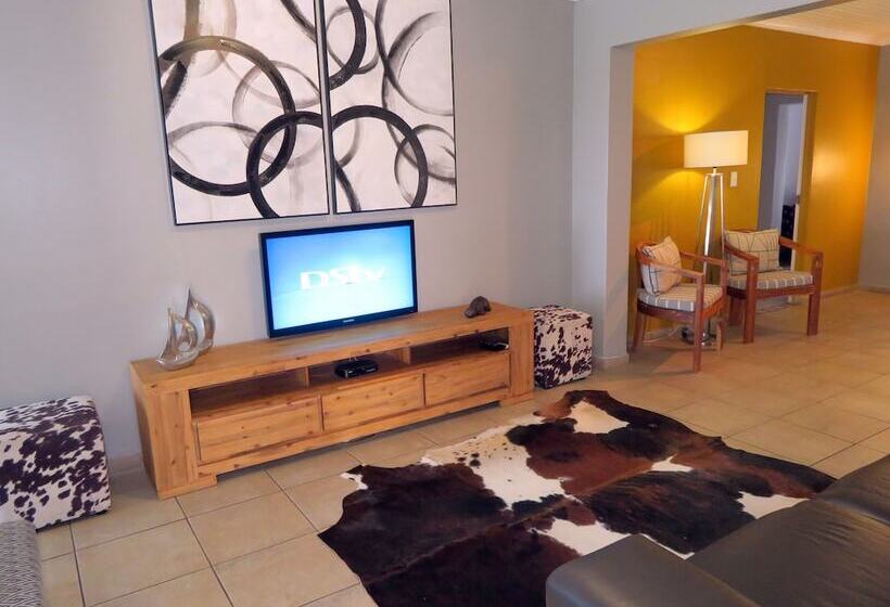 家庭公寓, Little Eden St Lucia