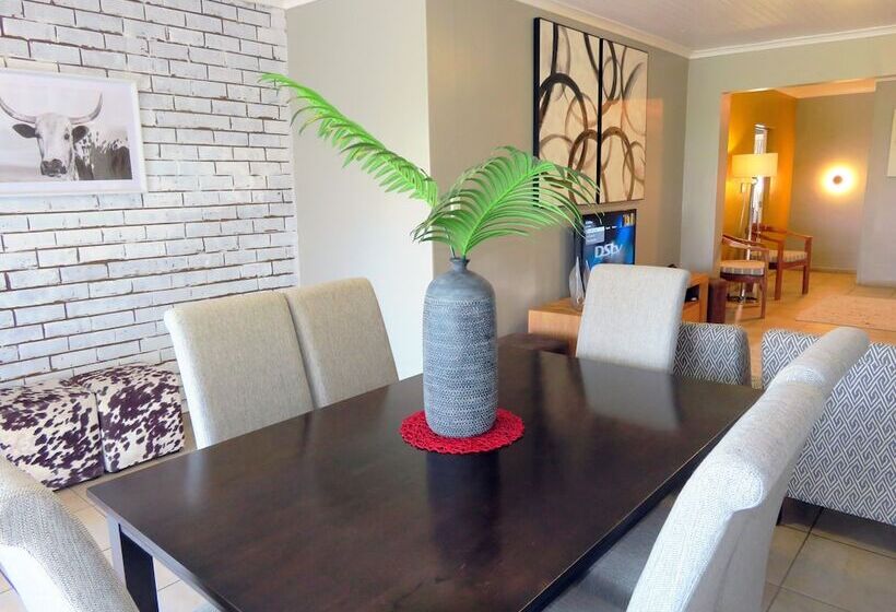 家庭公寓, Little Eden St Lucia