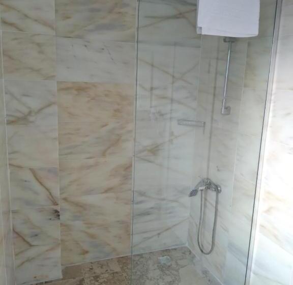 آپارتمان 2 خوابه, Yelken Apart