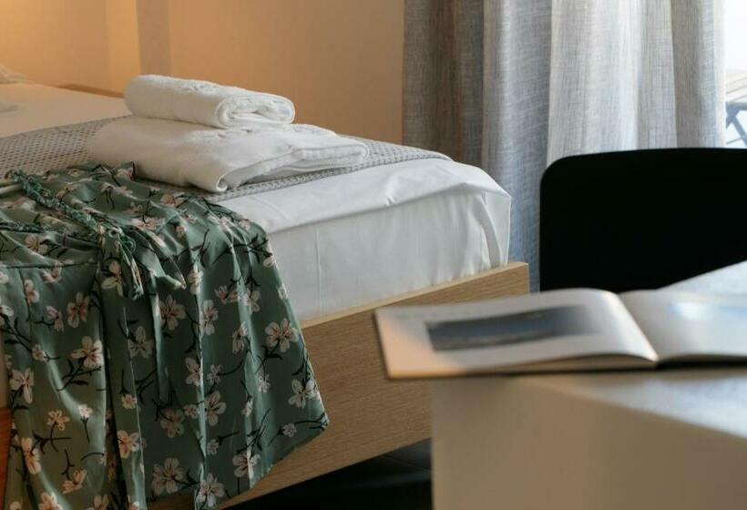 חדר סטנדרט עם מיטת קינג, Vorta Naxos