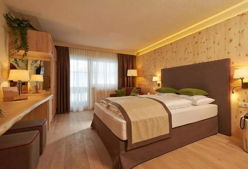 اتاق استاندارد, Alpeinernature Resort Tirol