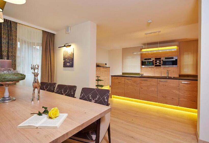 デラックススイート, Alpeinernature Resort Tirol