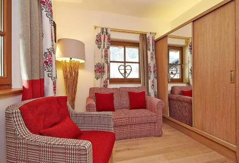 سوییت لوکس, Alpeinernature Resort Tirol