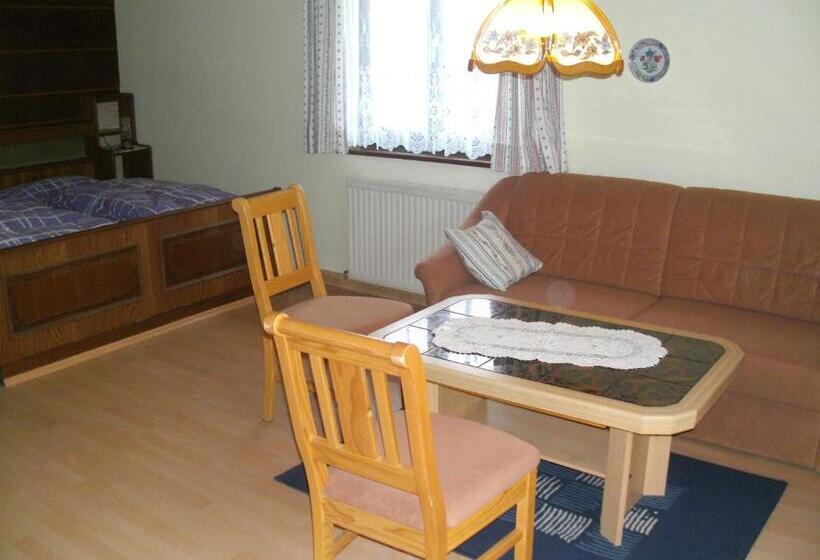 חדר סטודיו סטנדרד, Bauernhof Manuela Perner