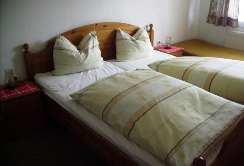 דירת חדר, Bauernhof Manuela Perner