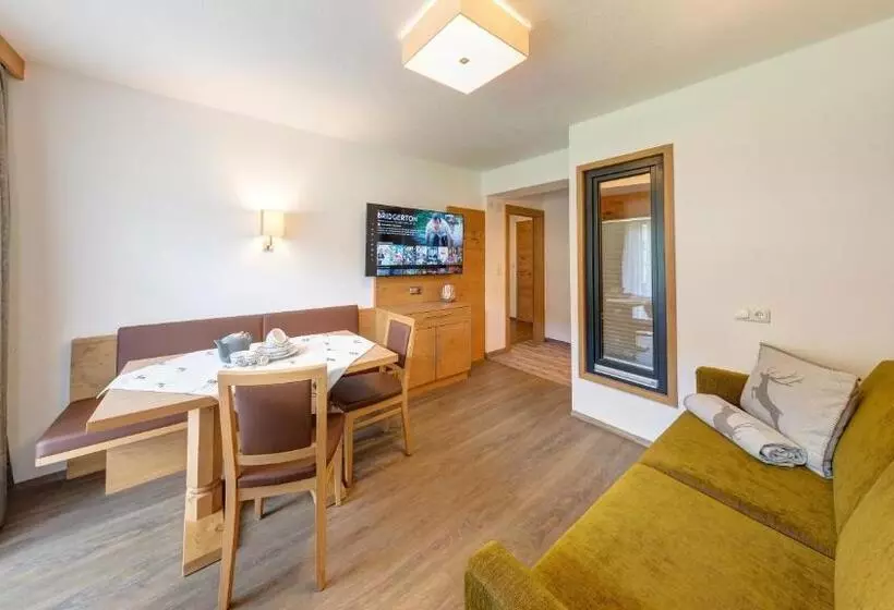 2-Bedroom Classic Apartment, Birkenhof   Premium Apart & Suites