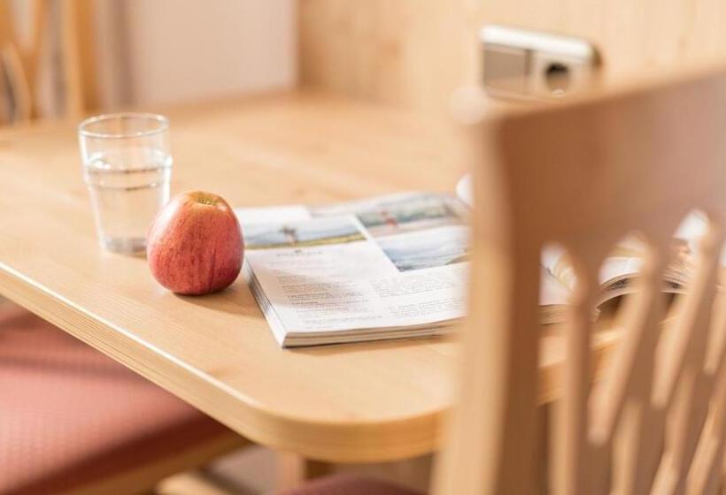 חדר סטנדרט, Pension Alpina