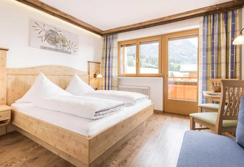 חדר סטנדרט עם מרפסת, Pension Alpina