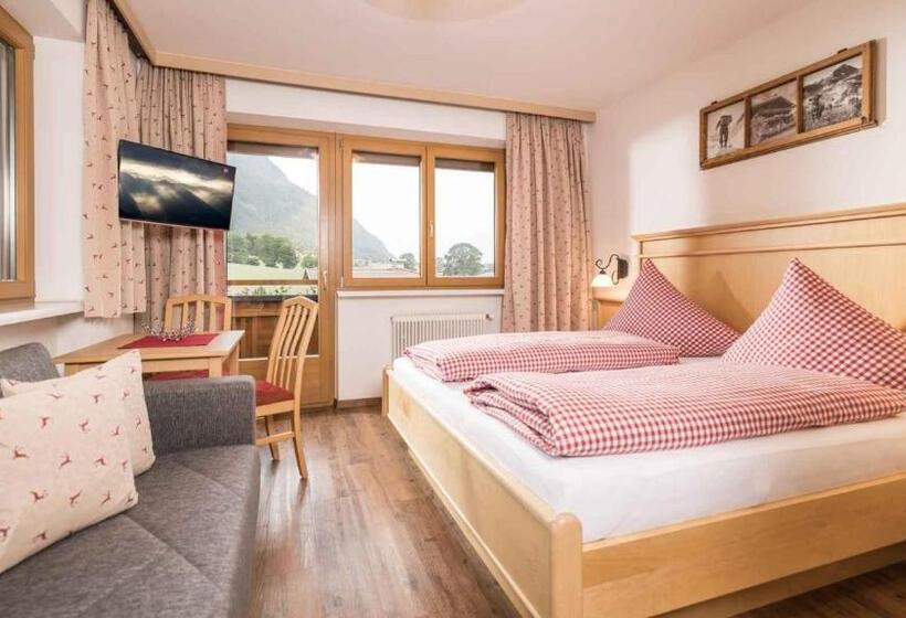 דירת שני חדרים, Pension Alpina