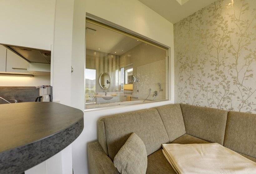 سوئیت 2 خوابه, Seepark Drobollach