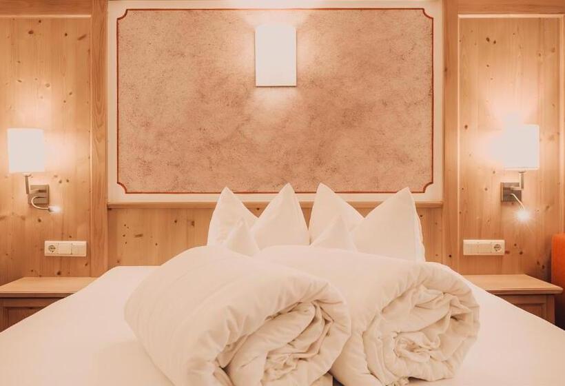 جناح عائلي, Auhof Kappl