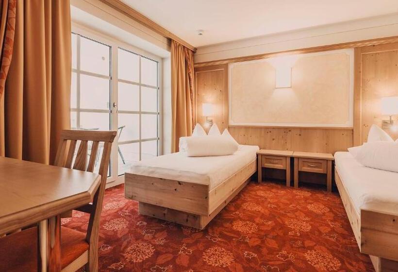 جناح عائلي, Auhof Kappl