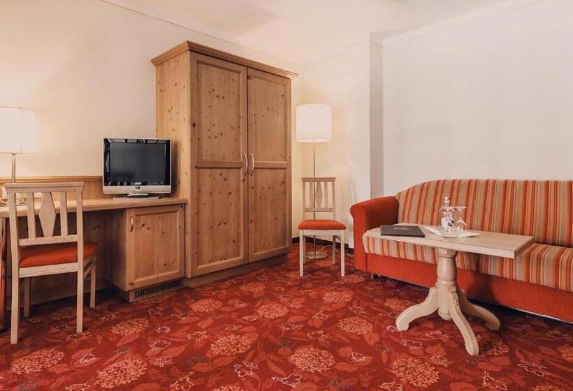 جناح, Auhof Kappl