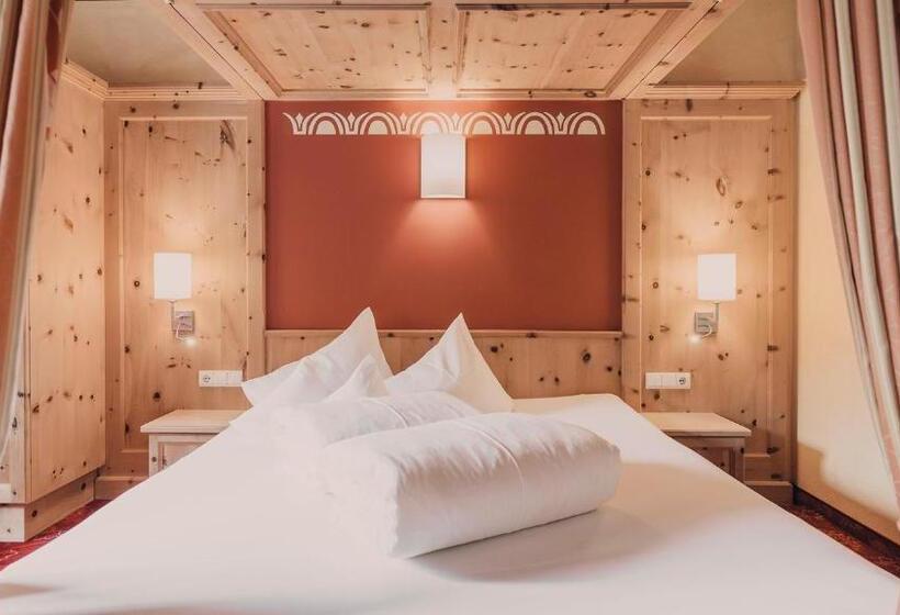 جناح سوبيريور, Auhof Kappl