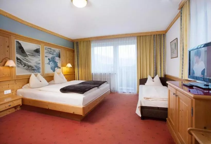 Habitació Triple Estàndard, Bruno