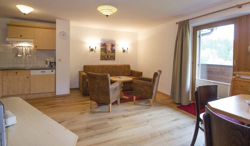 バルコニー付き１ベッドルームアパートメント, Ferienappartements Landhof