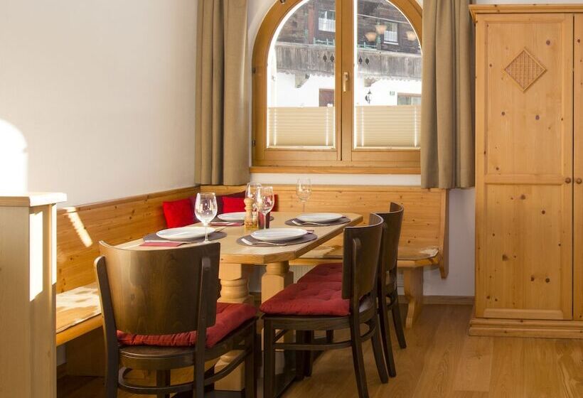 バルコニー付２ベッドルームアパートメント, Ferienappartements Landhof